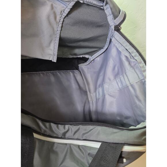 UNDER ARMOUR Storm Gray Duffle Gym Athletic Baseball Basketball Bag 20" - Picture 13 of 14